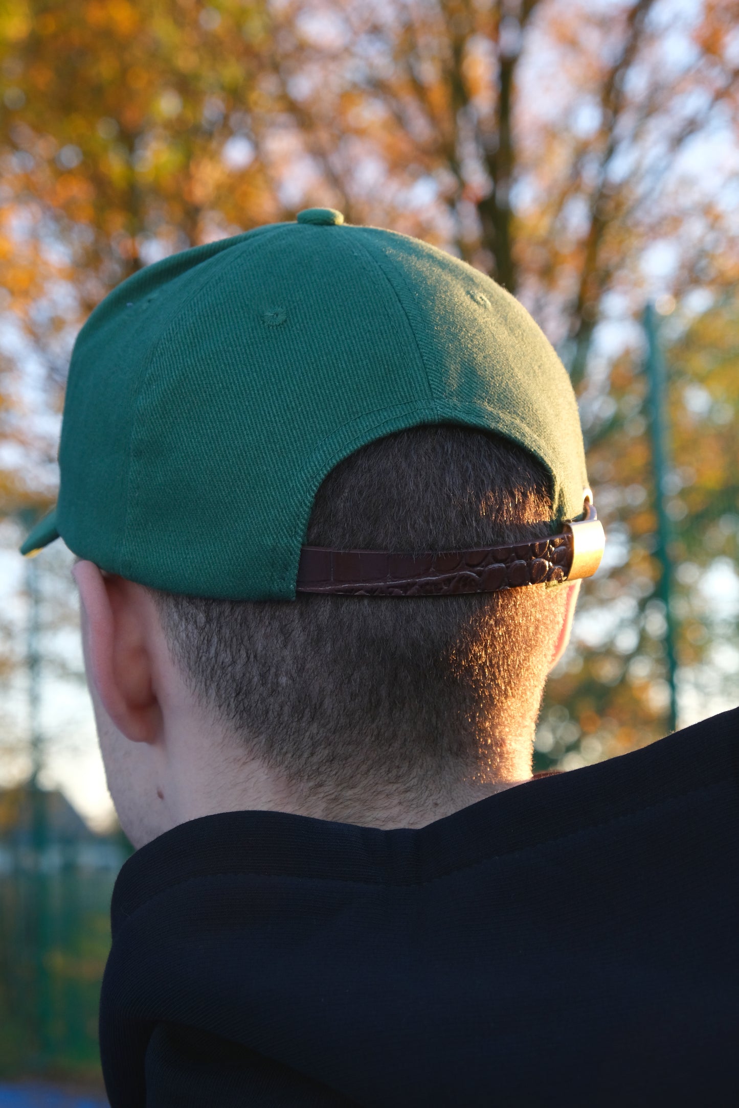 Czapka z daszkiem "La classe non è acqua" - butelkowa