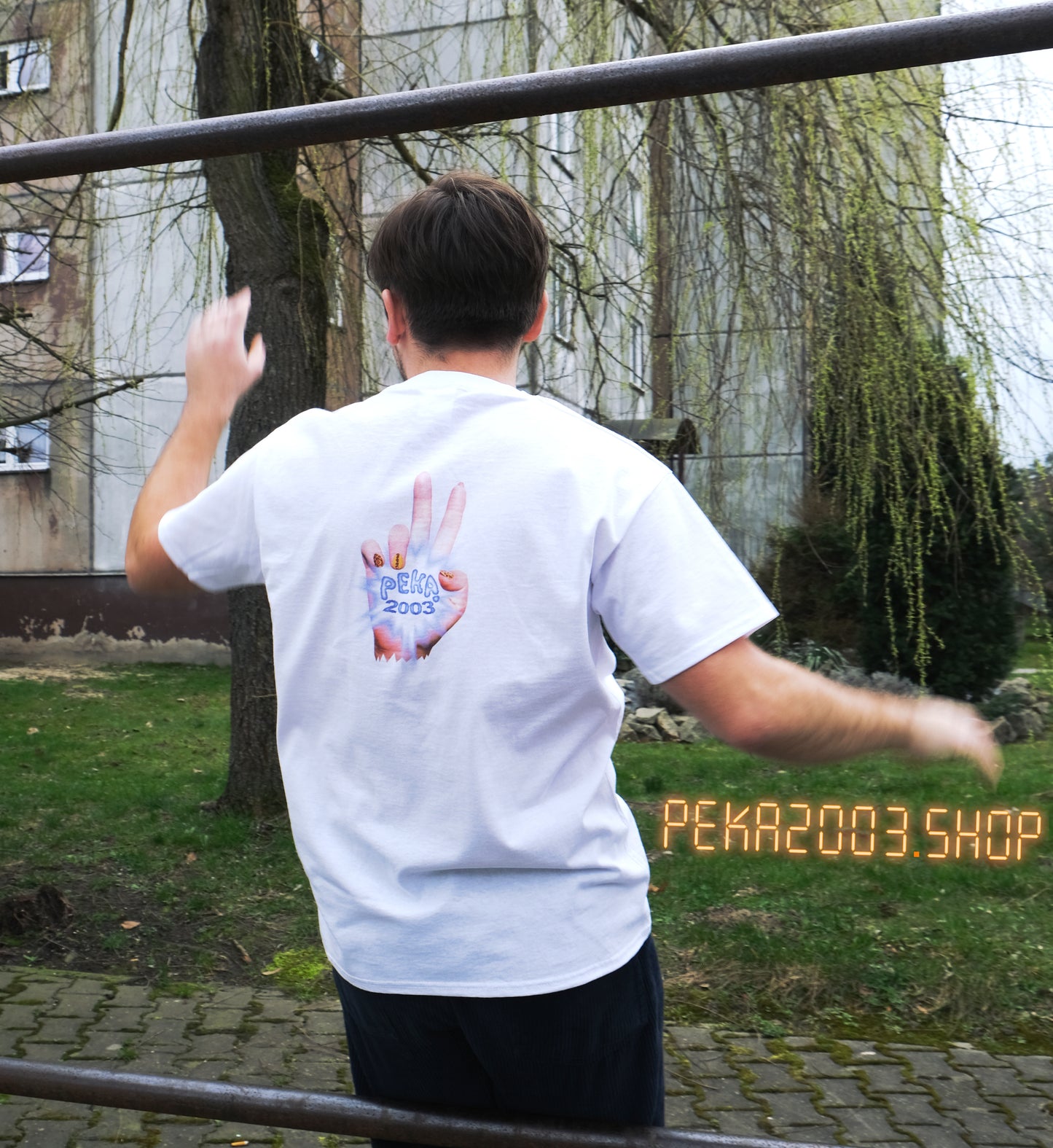 Koszulka "Pazury" Regular Fit